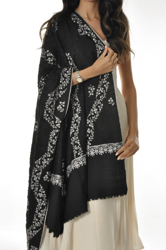 Towel Pashmina with Embroidery - Black